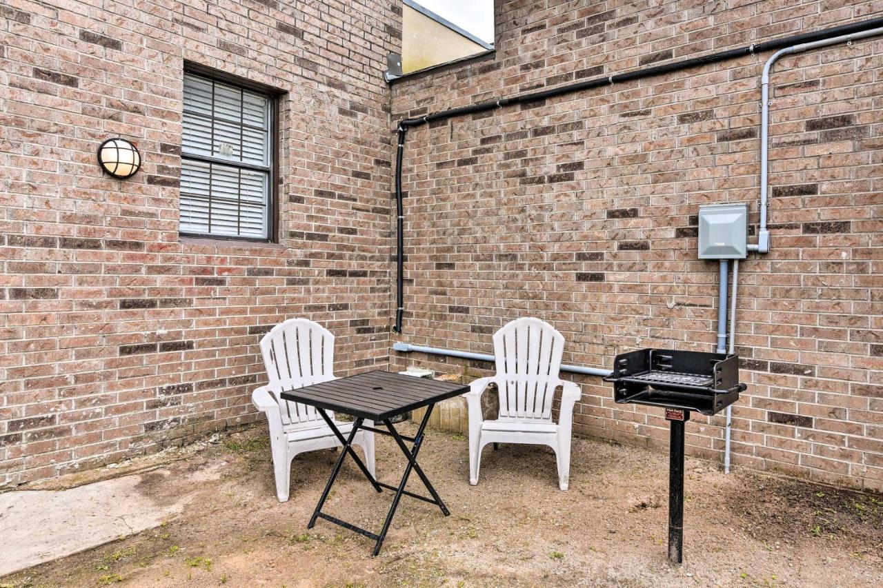 Beautiful Galveston Apt With Deck Less Than 3 Mi To Dtwn! ภายนอก รูปภาพ