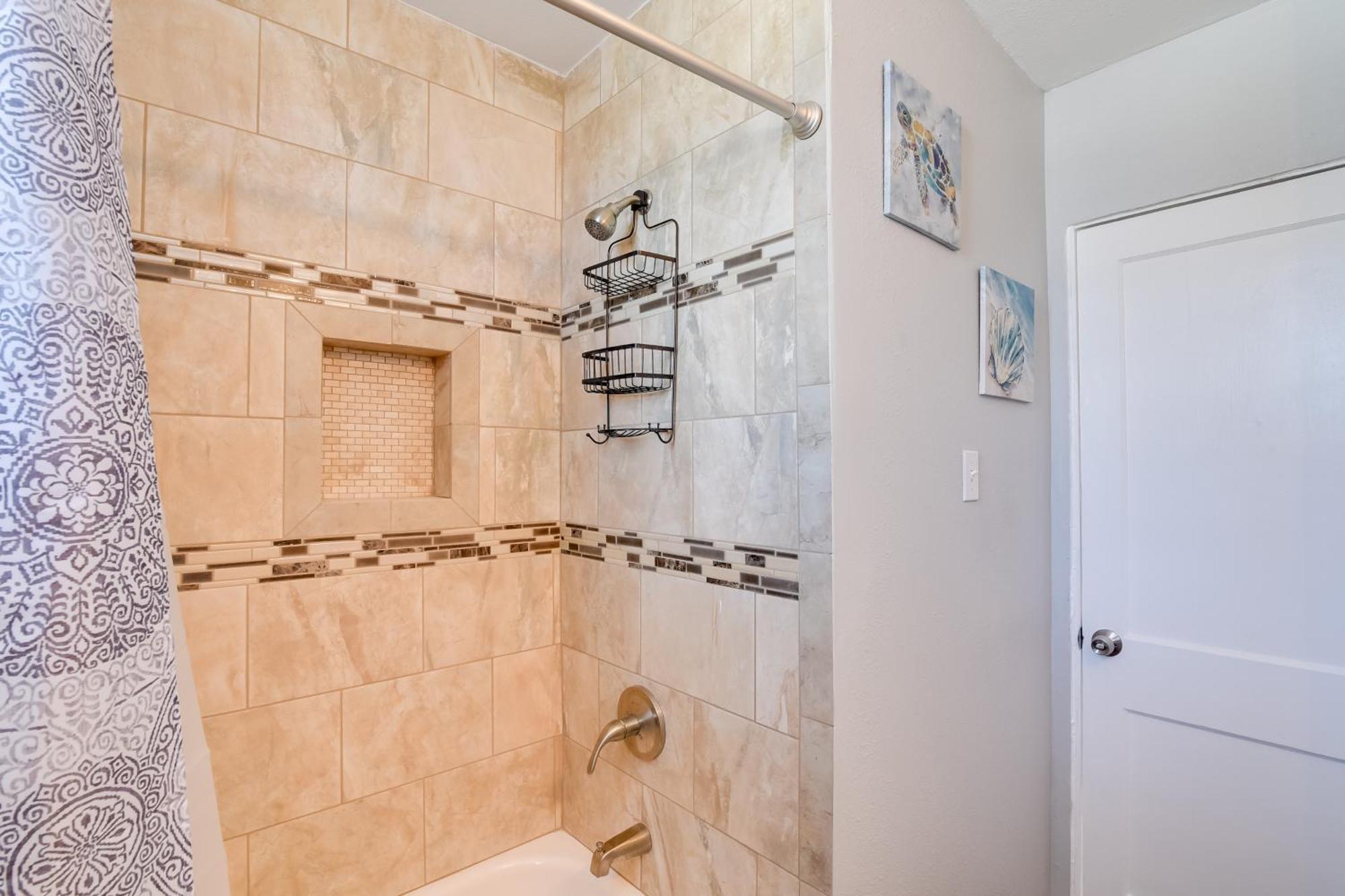 Beautiful Galveston Apt With Deck Less Than 3 Mi To Dtwn! ภายนอก รูปภาพ